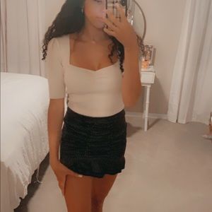 Cute polka dot Bebe skirt